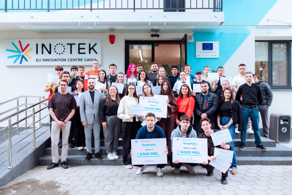 Young people in Cahul developed digital solutions to counter online disinformation